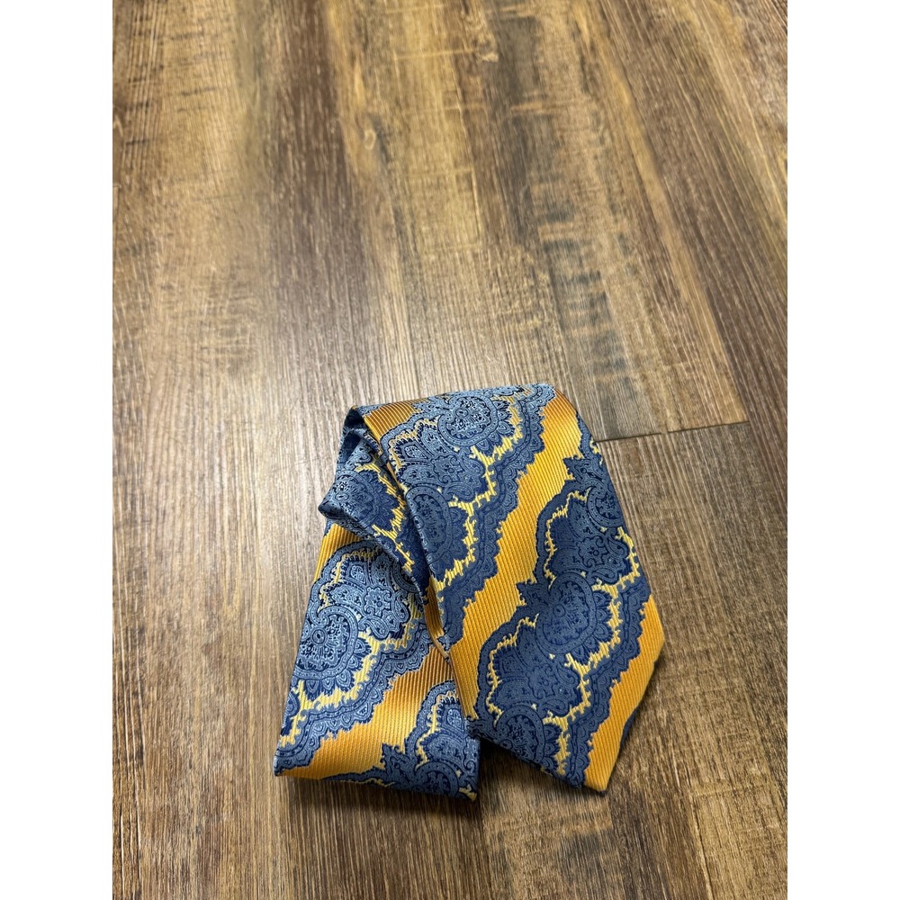 Stacy Adams Signature Gold Mens Paisley Necktie Yellow Blue Microfiber Hand Made - Picture 12 of 14